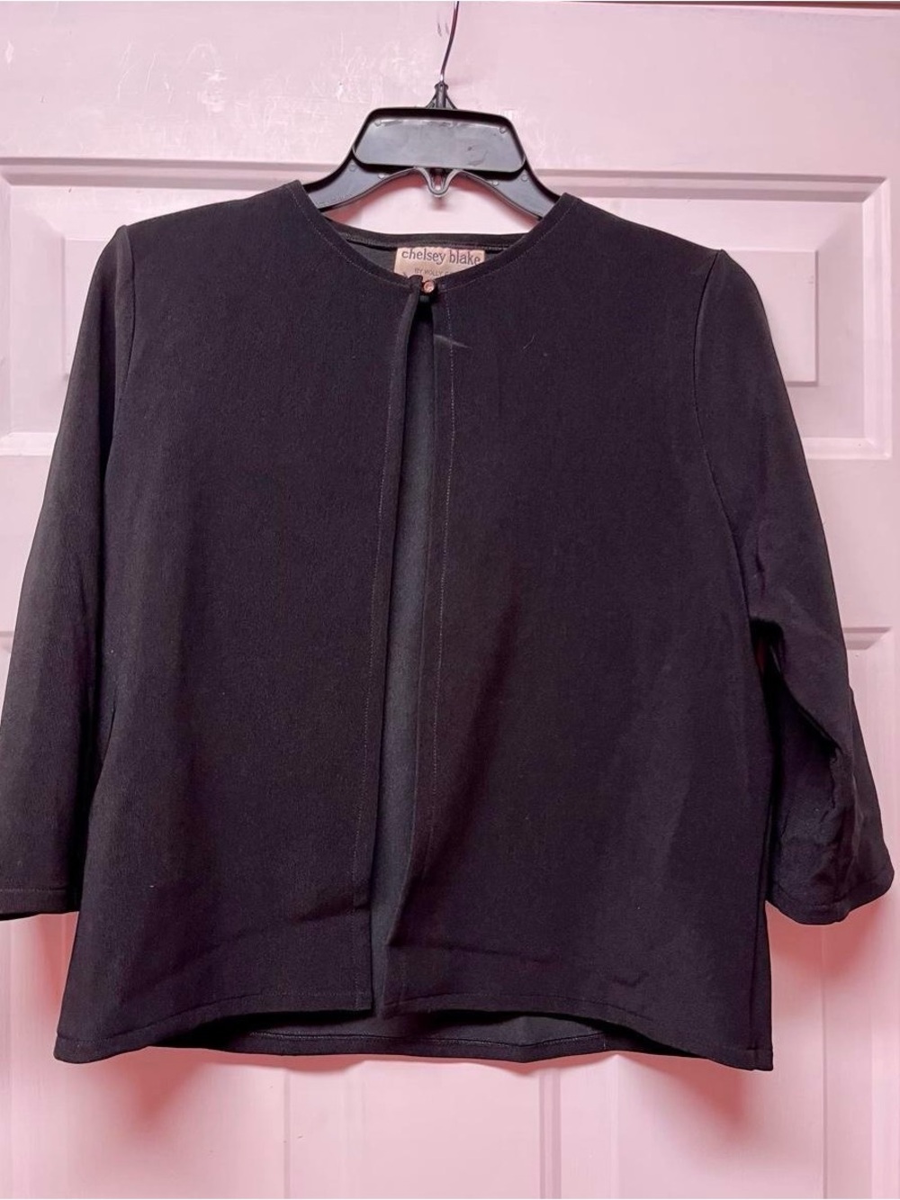 Chelsey Blake Black Cropped Open-Front Blazer